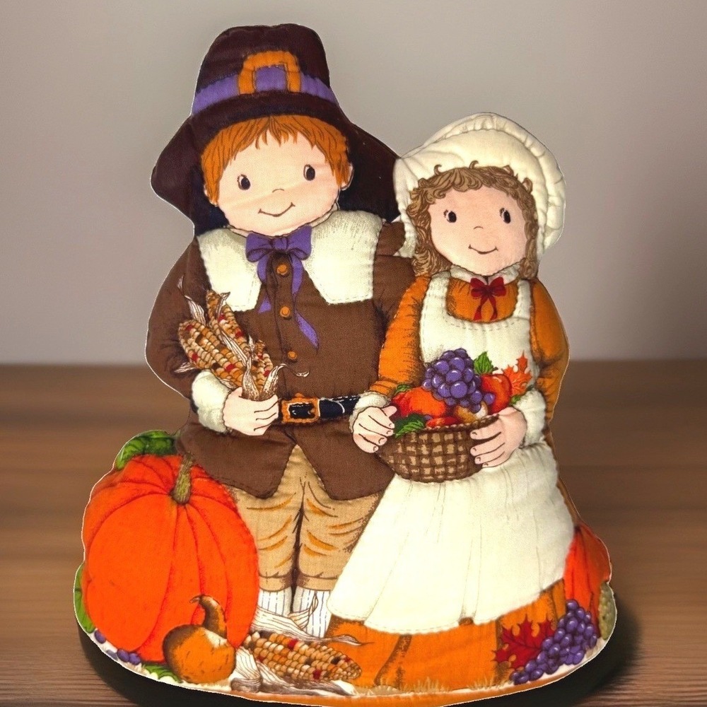 Vintage Thanksgiving Pilgrim Couple Fabric Plush Harvest Decor / Door Stop 15"